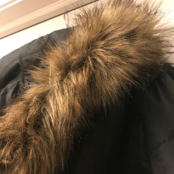 Michael Kors Faux Fur Trim Down Puffer Coat - Picture 5 of 5